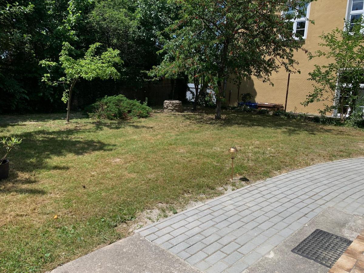 Borsi Apartman Balatonalmádi Zewnętrze zdjęcie